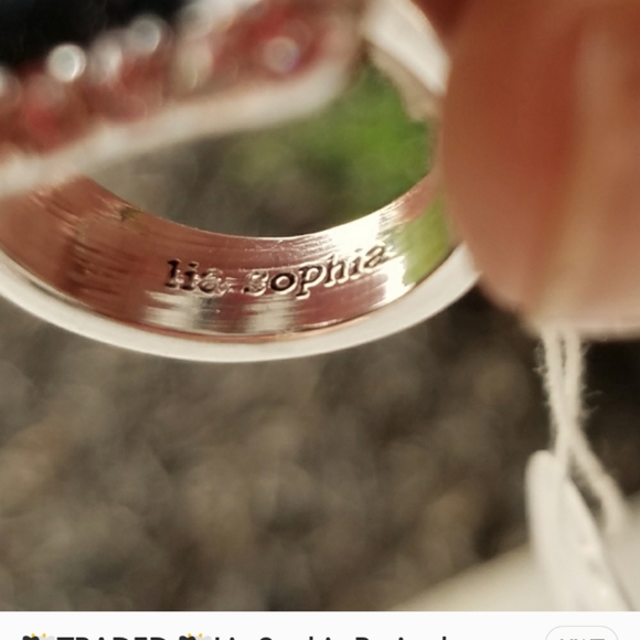 Lia Sophia Dahlia ring - Picture 4 of 5